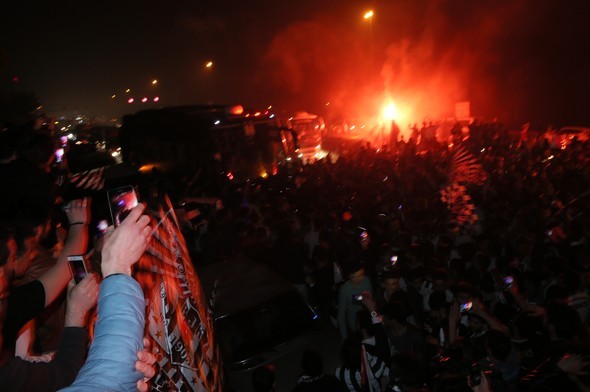 Kartal şampiyon gibi karşılandı