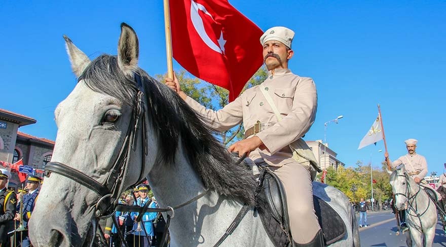 29 Ekim tüm yurtta coşkuyla kutlandı