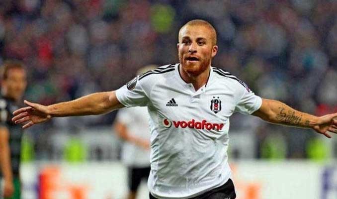 Beşiktaş yönetimi o futbolcularla yolları ayıracak