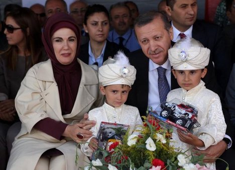 Erdoğan Bakan Yıldırım'dan borç aldı